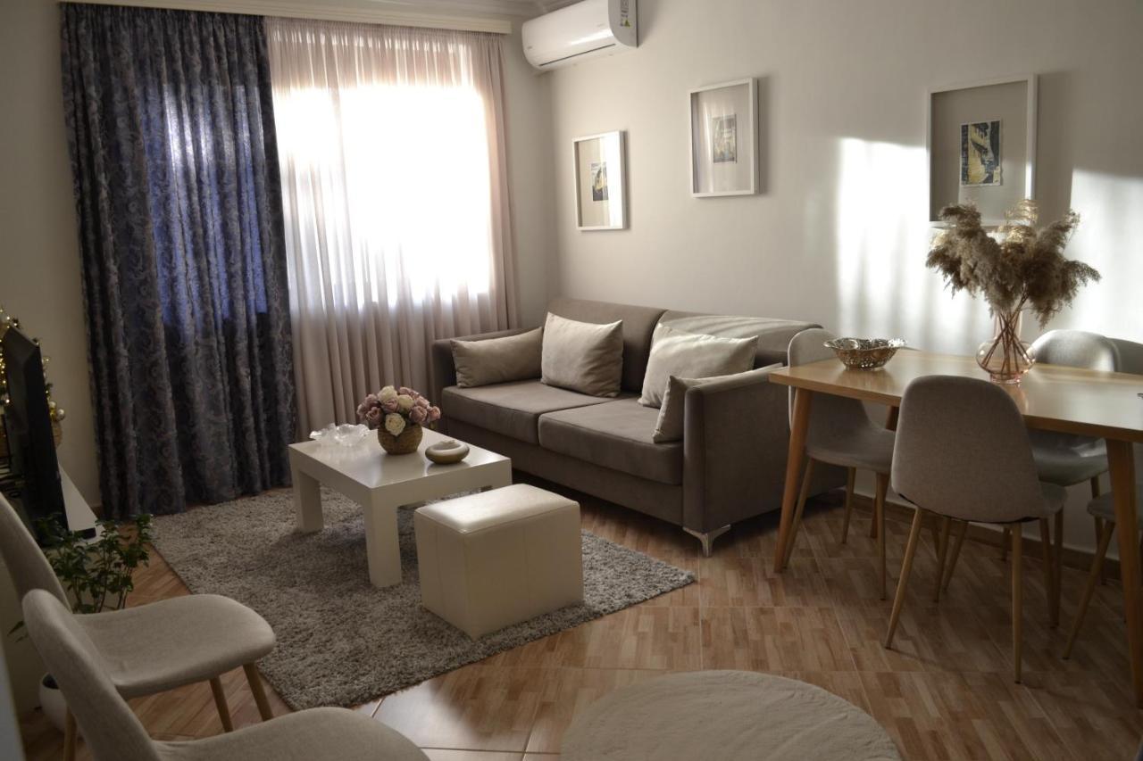 Aria Apartment Berat Exteriör bild